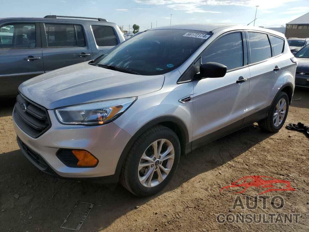 FORD ESCAPE 2017 - 1FMCU0F77HUD38274