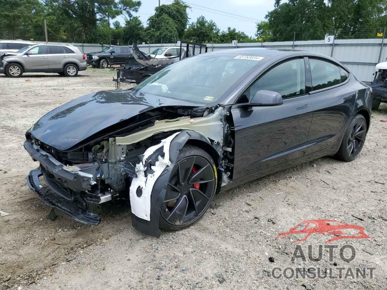 TESLA MODEL 3 2024 - 5YJ3E1ET4RF808566