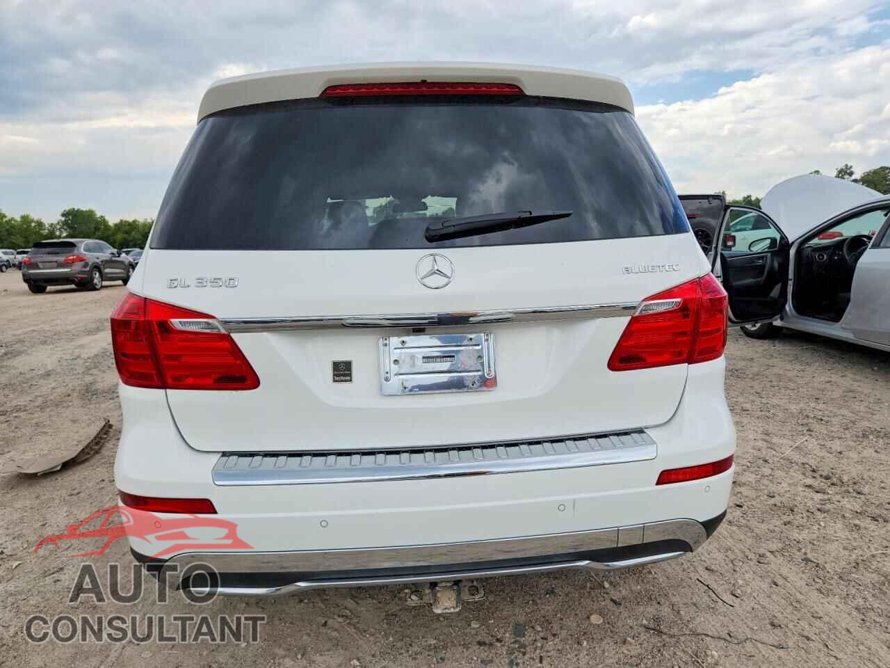 MERCEDES-BENZ GL-CLASS 2015 - 4JGDF2EEXFA506899