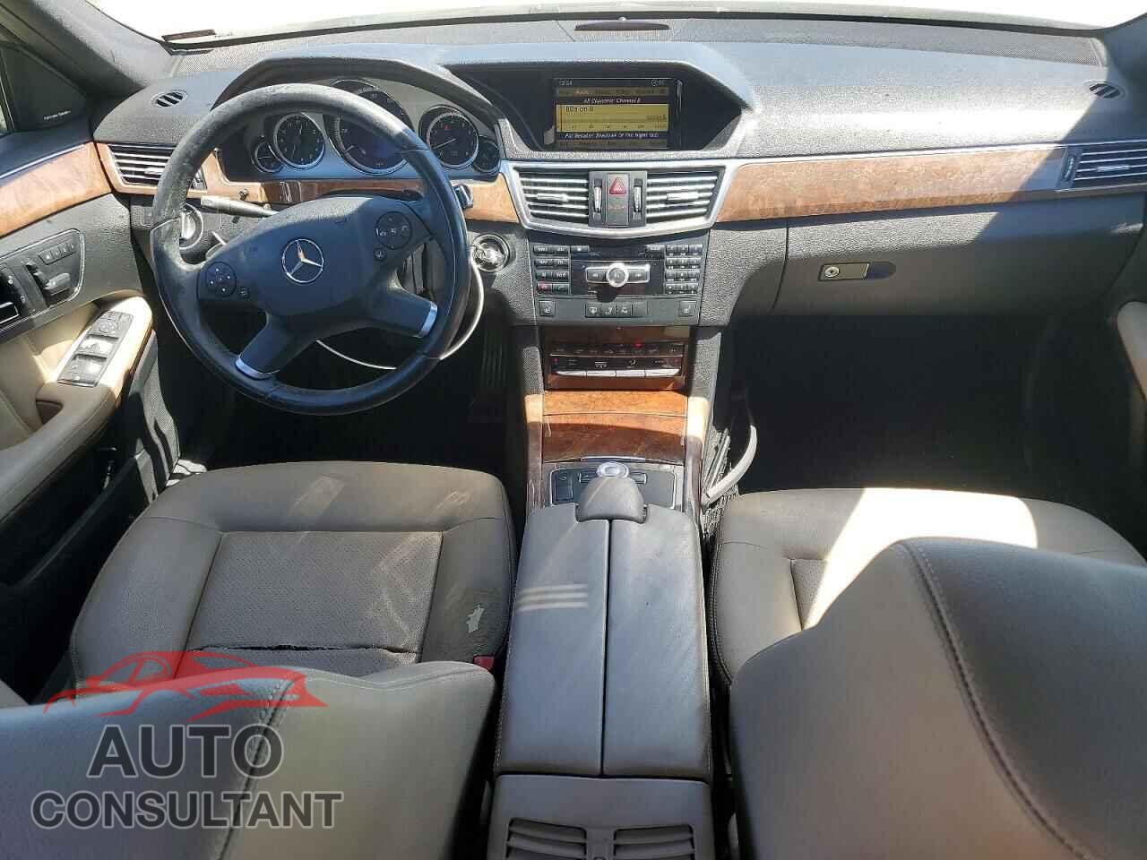 MERCEDES-BENZ E-CLASS 2011 - WDDHF5GB8BA504465