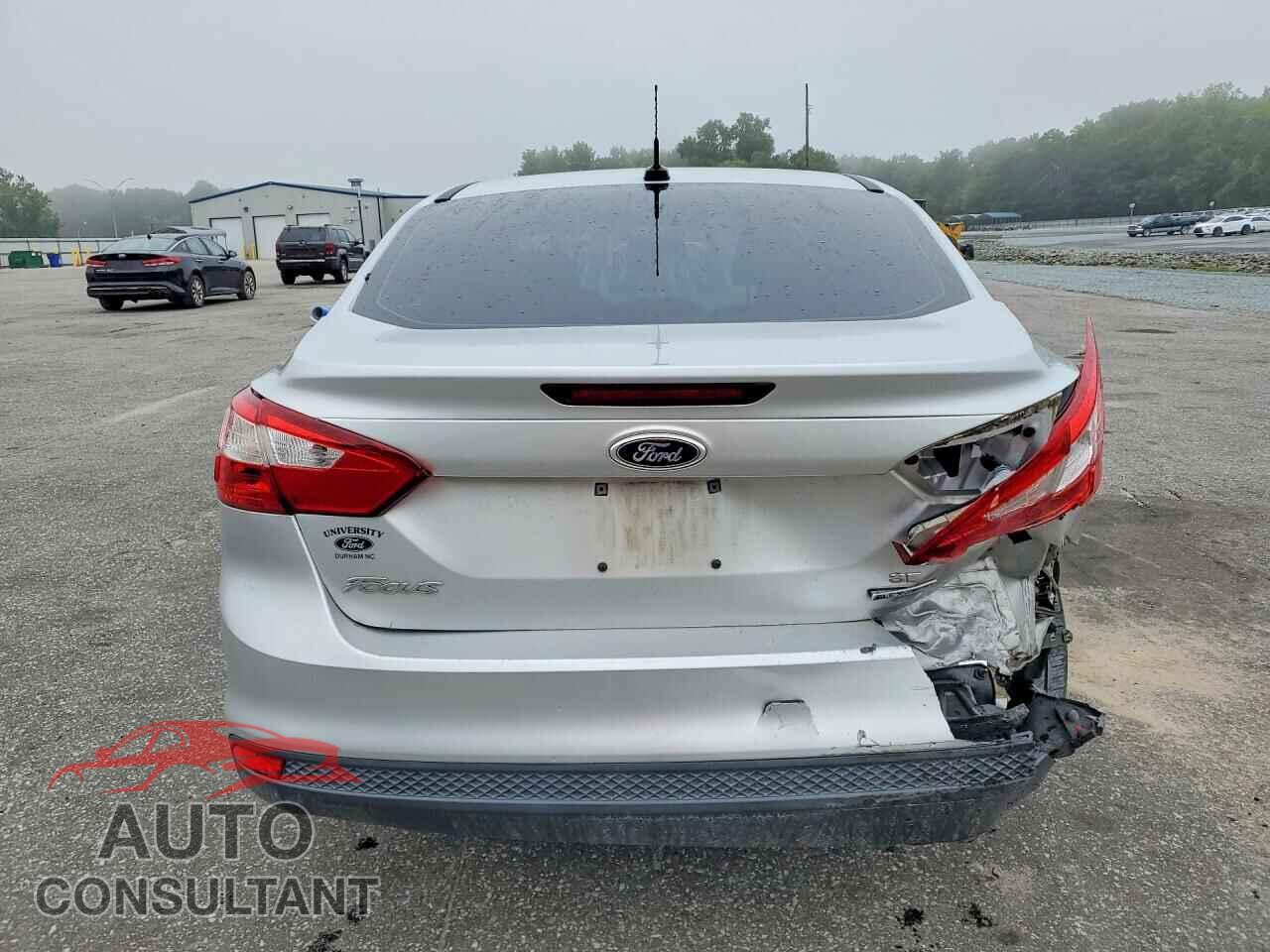 FORD FOCUS 2014 - 1FADP3F22EL414657
