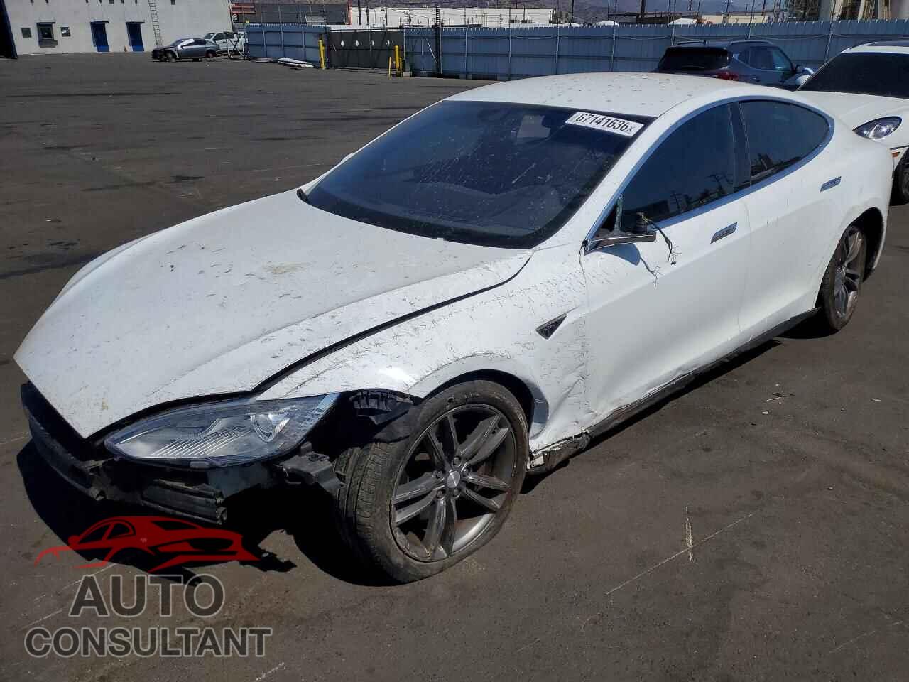 TESLA MODEL S 2015 - 5YJSA1S2XFF093372