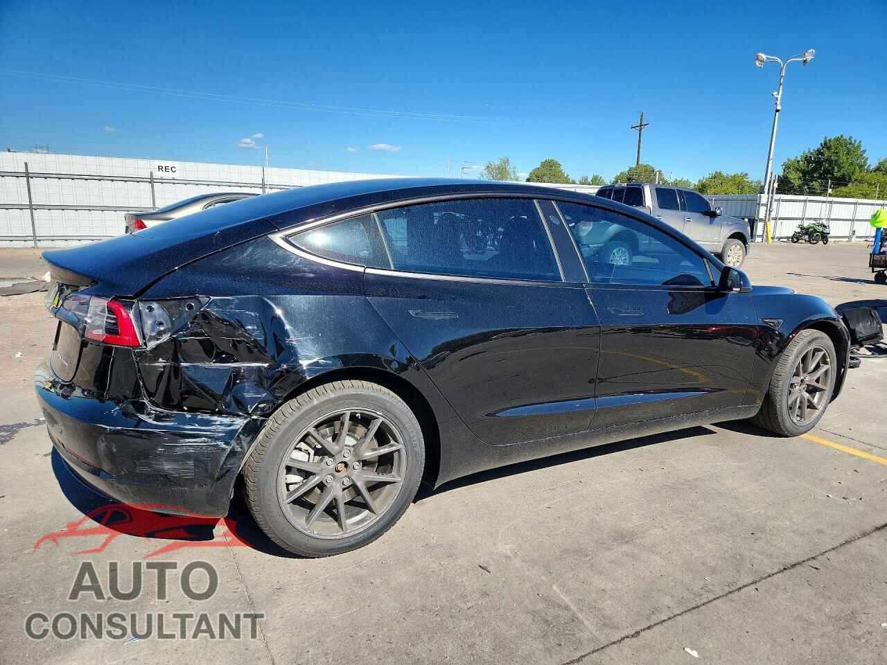 TESLA MODEL 3 2021 - 5YJ3E1EB6MF980114