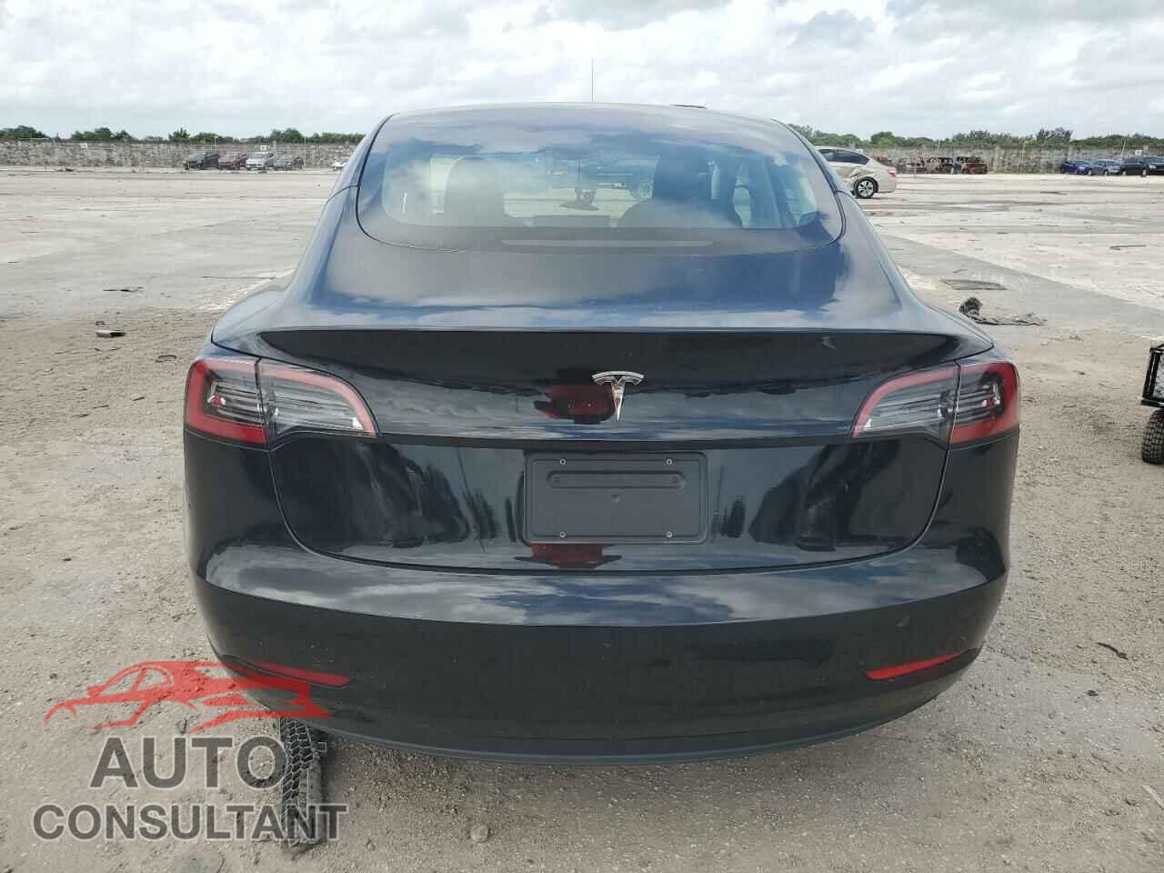 TESLA MODEL 3 2023 - 5YJ3E1EA4PF601185