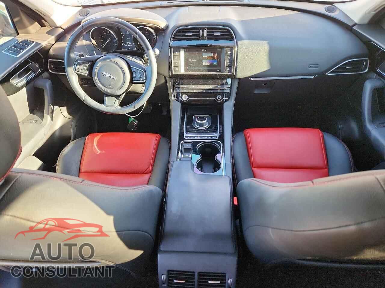 JAGUAR F-PACE 2017 - SADCS2BV6HA056515