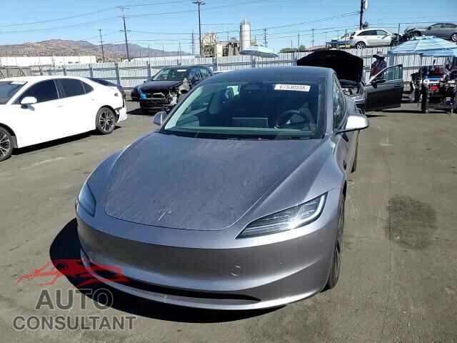 TESLA MODEL 3 2025 - 5YJ3E1EA7SF075272