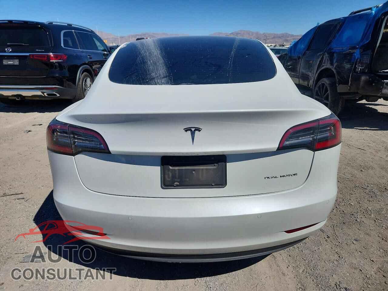 TESLA MODEL 3 2022 - 5YJ3E1EB8NF342058
