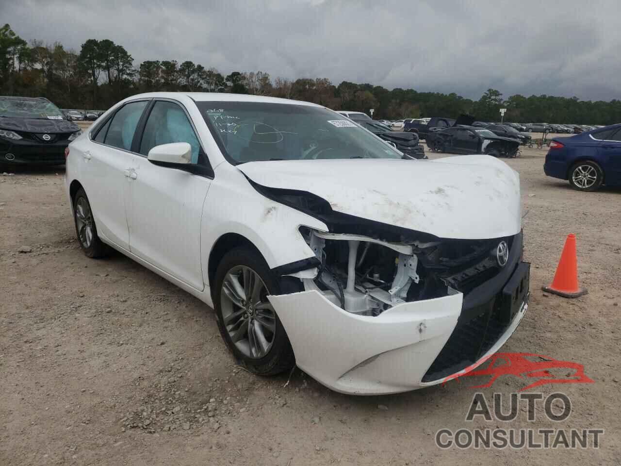 TOYOTA CAMRY 2016 - 4T1BF1FK0GU177068