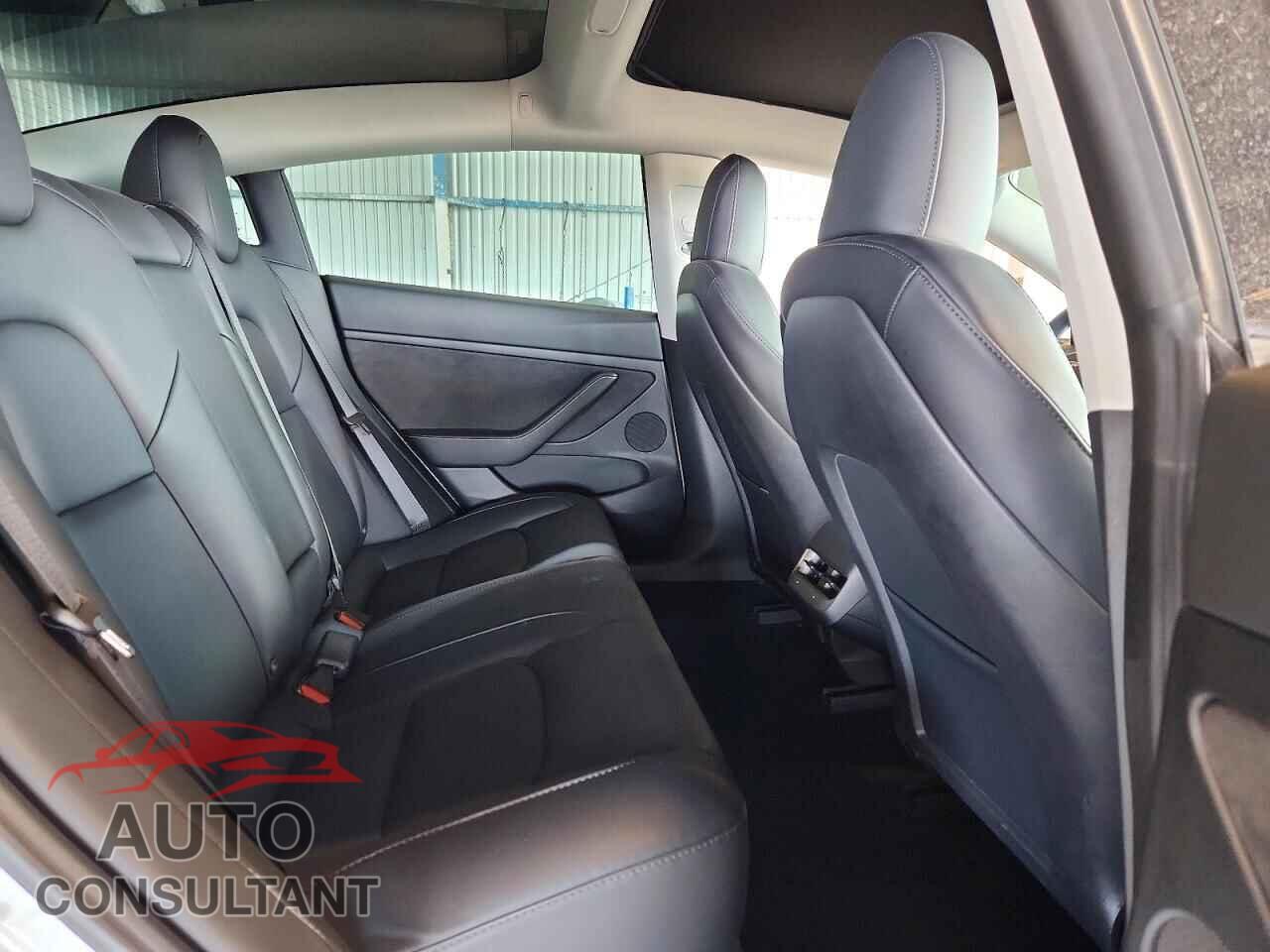 TESLA MODEL 3 2023 - 5YJ3E1EA2PF430341
