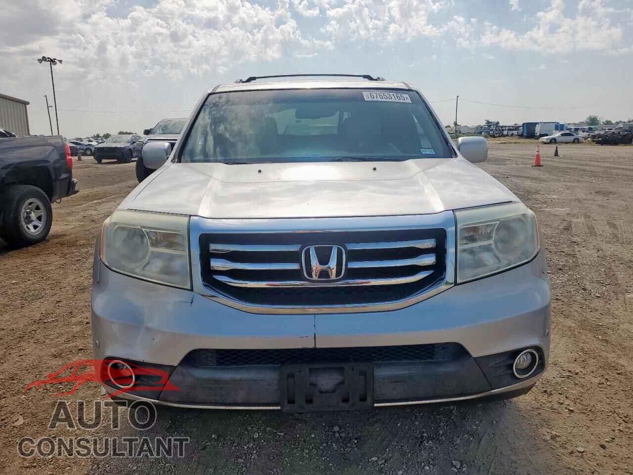 HONDA PILOT 2012 - 5FNYF3H94CB018464
