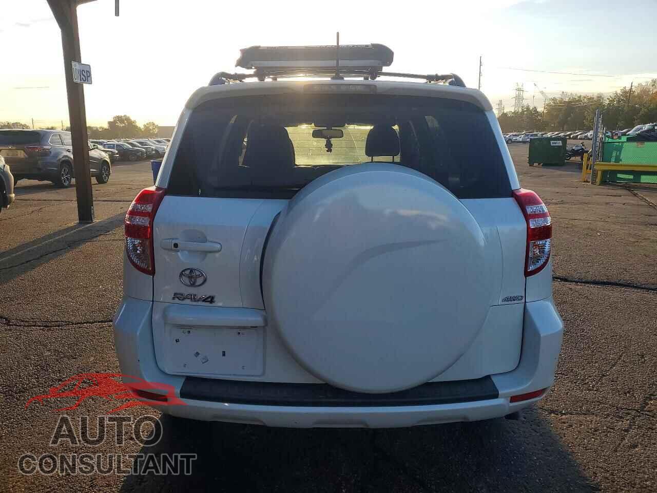 TOYOTA RAV4 2012 - 2T3DK4DV2CW080975