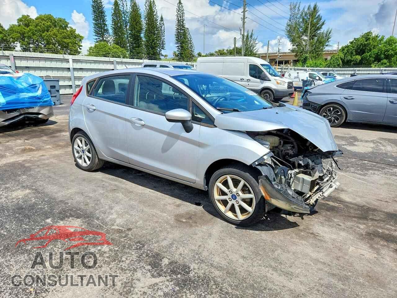 FORD FIESTA 2019 - 3FADP4EJ9KM107382