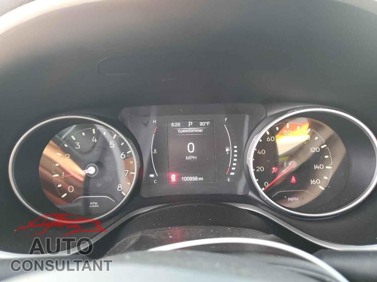 JEEP COMPASS 2018 - 3C4NJDBB8JT239440
