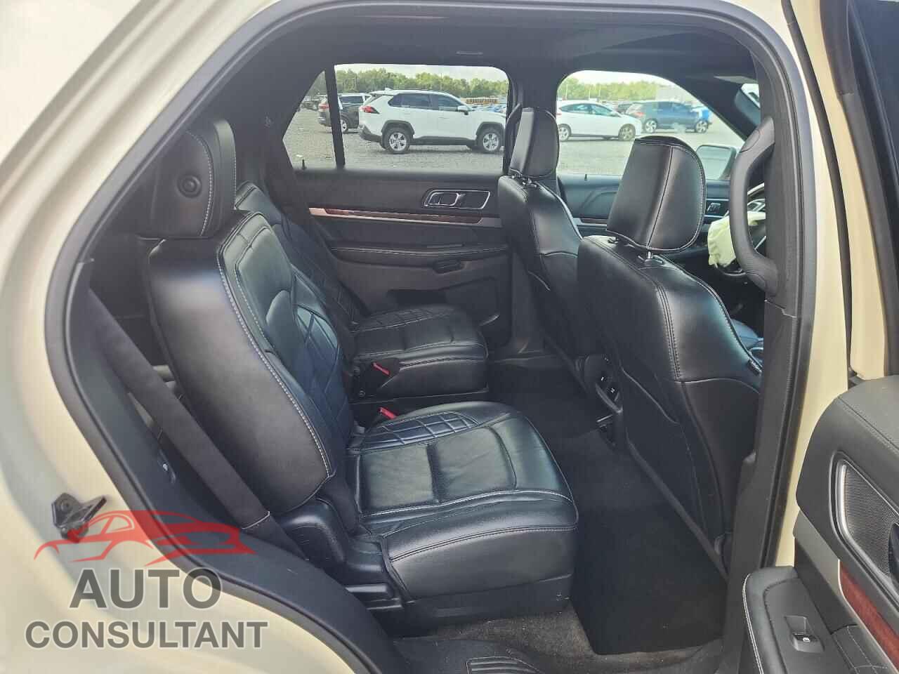 FORD EXPLORER 2018 - 1FM5K8HT2JGA02401