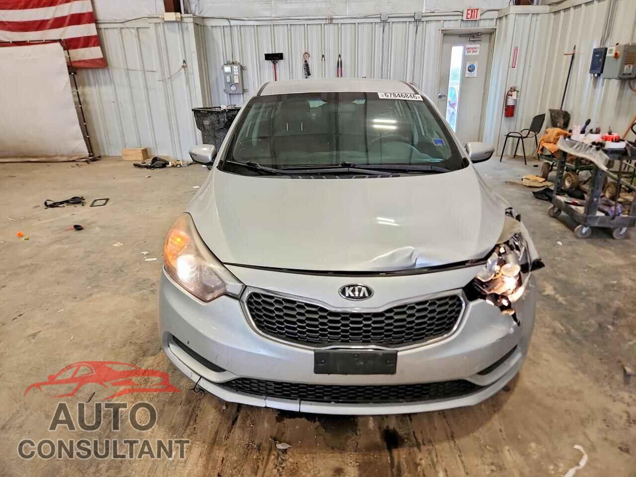 KIA FORTE 2016 - KNAFX4A67G5580082