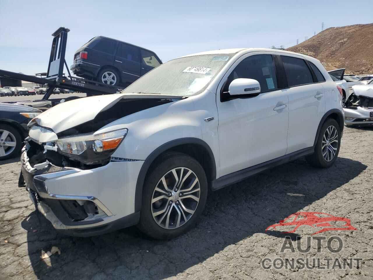 MITSUBISHI OUTLANDER 2018 - JA4AP3AU1JZ017982