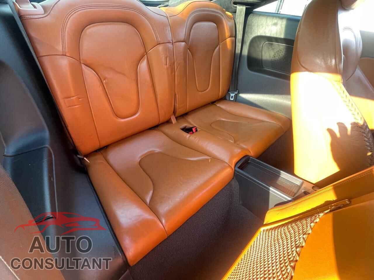 AUDI TT 2014 - TRUBFAFK6E1000761