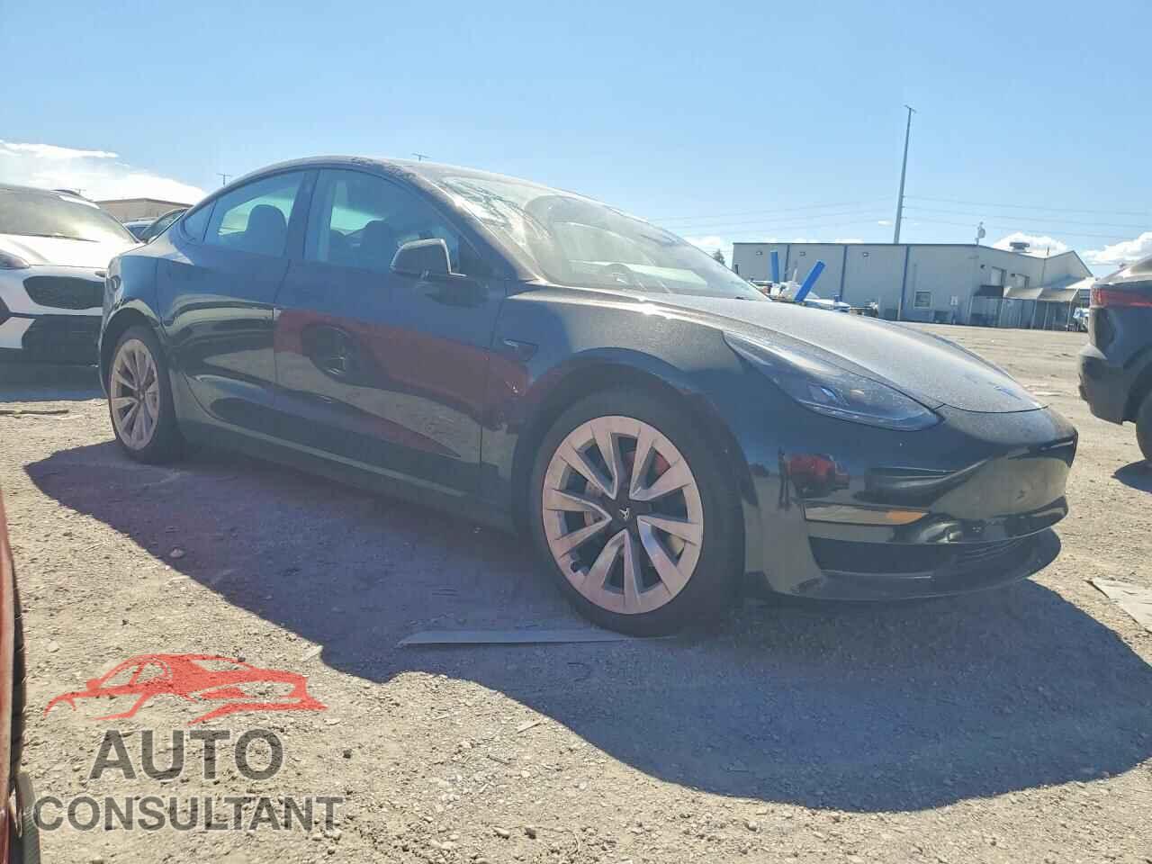 TESLA MODEL 3 2021 - 5YJ3E1EA1MF930776
