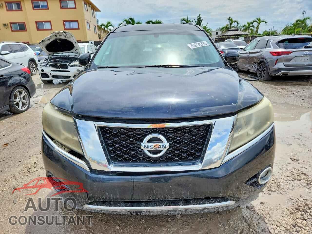 NISSAN PATHFINDER 2015 - 5N1AR2MN2FC617785