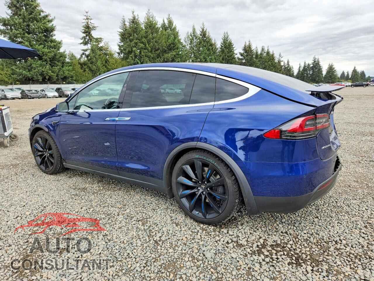 TESLA MODEL X 2017 - 5YJXCAE26HF047682