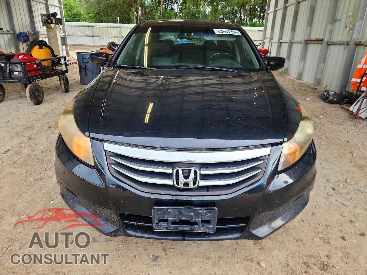 HONDA ACCORD 2012 - 1HGCP3F80CA013127