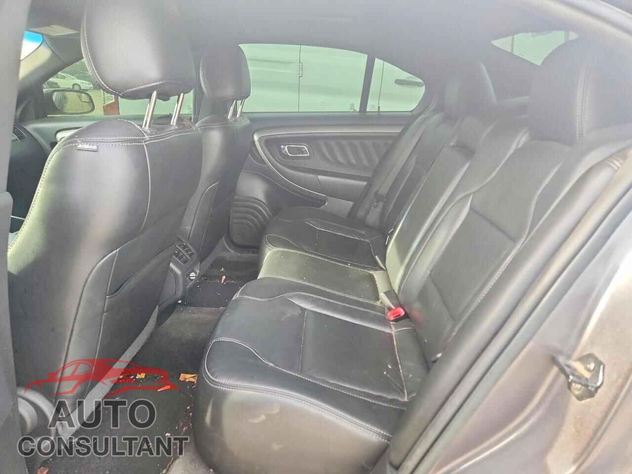FORD TAURUS 2013 - 1FAHP2E8XDG156185
