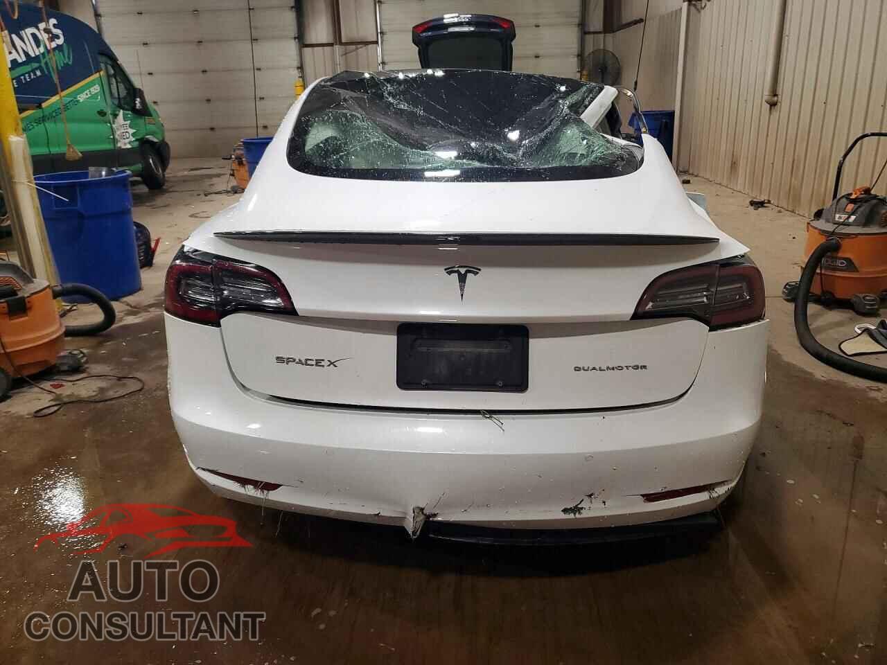 TESLA MODEL 3 2021 - 5YJ3E1EA9MF858807