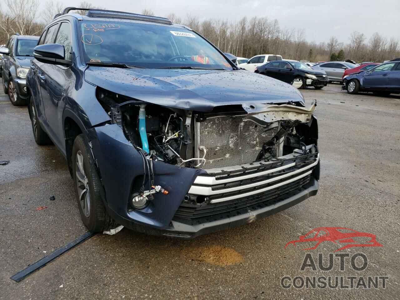TOYOTA HIGHLANDER 2019 - 5TDJZRFH2KS919462