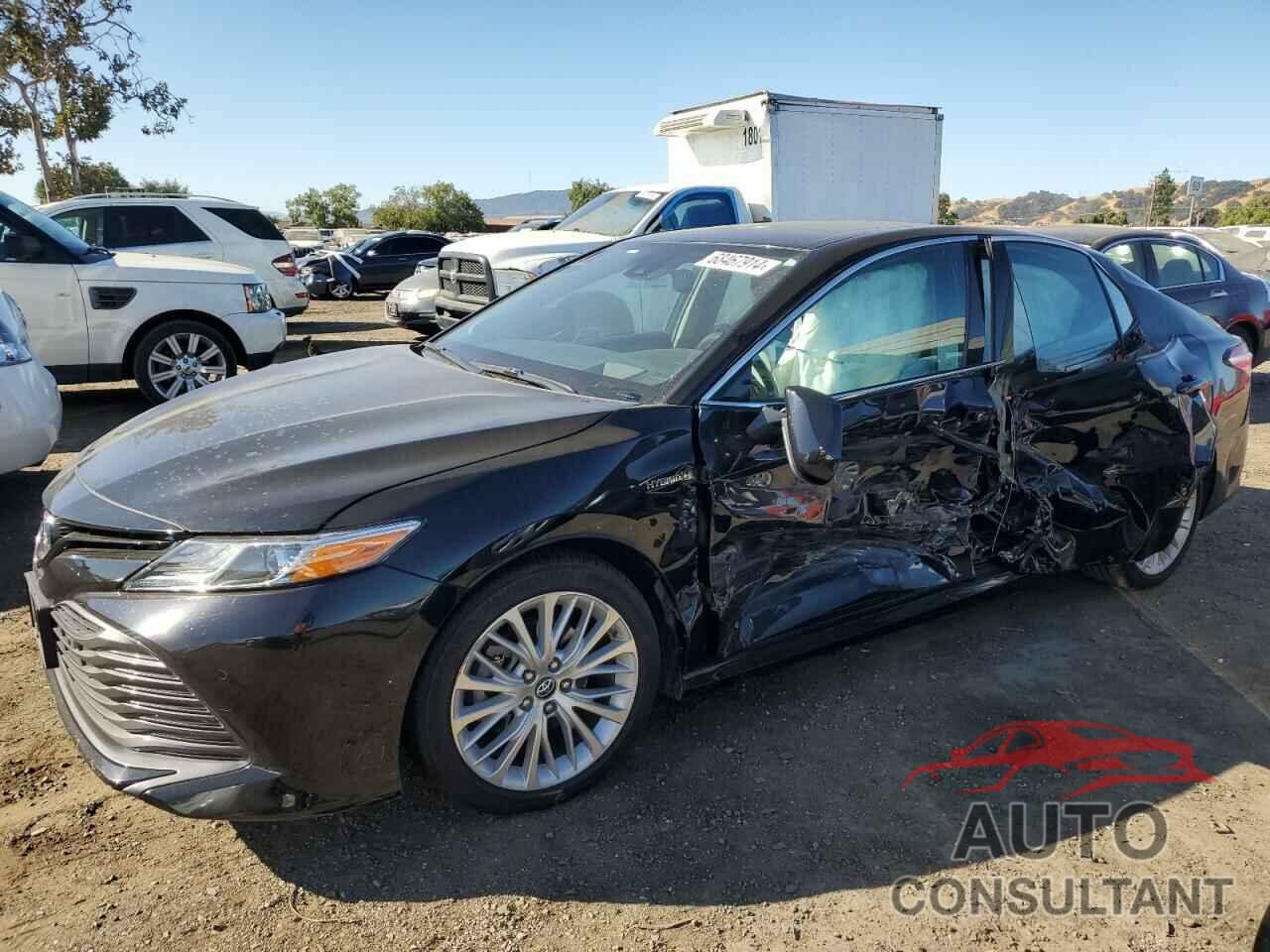 TOYOTA CAMRY 2019 - 4T1B21HK6KU515218