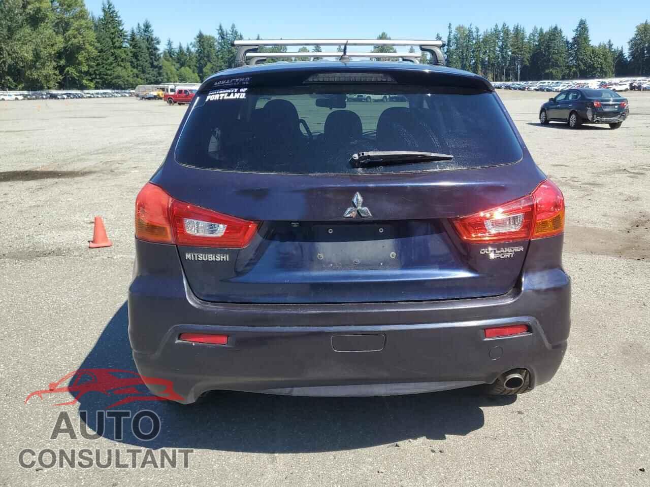 MITSUBISHI OUTLANDER 2011 - JA4AR4AU0BZ024603