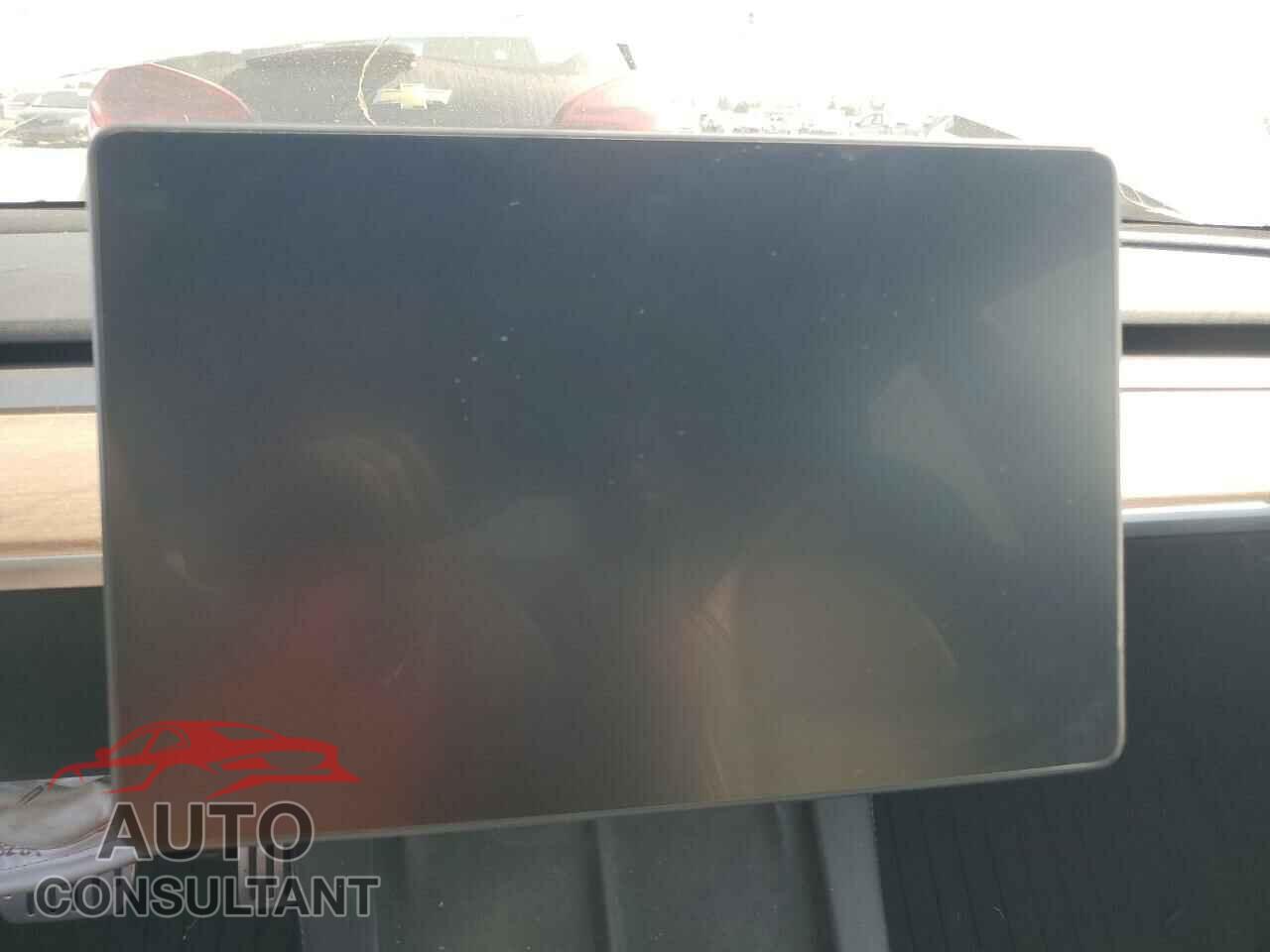 TESLA MODEL 3 2021 - 5YJ3E1EC6MF005184