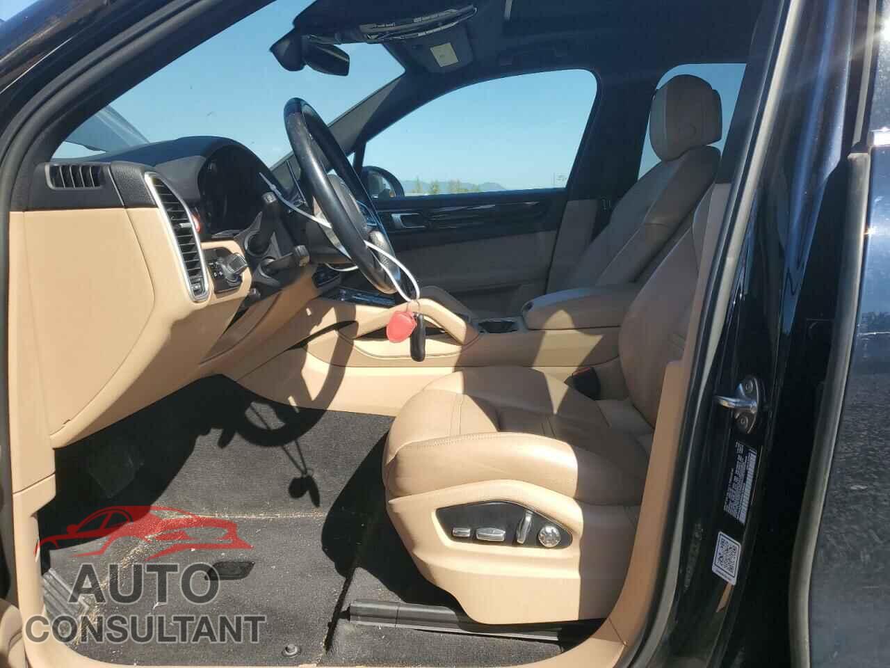 PORSCHE CAYENNE 2019 - WP1AA2AY3KDA10064