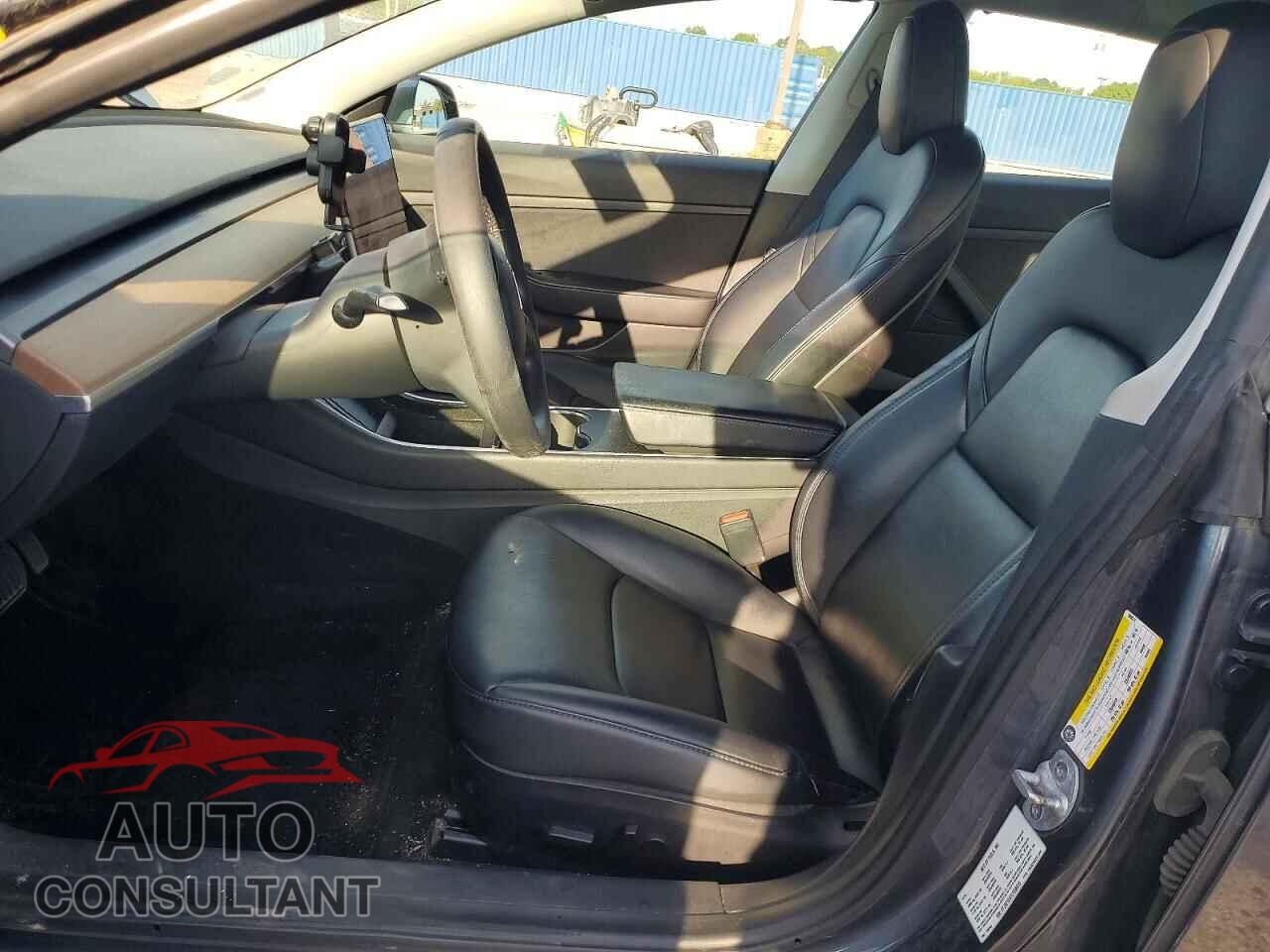 TESLA MODEL 3 2020 - 5YJ3E1EA1LF598515