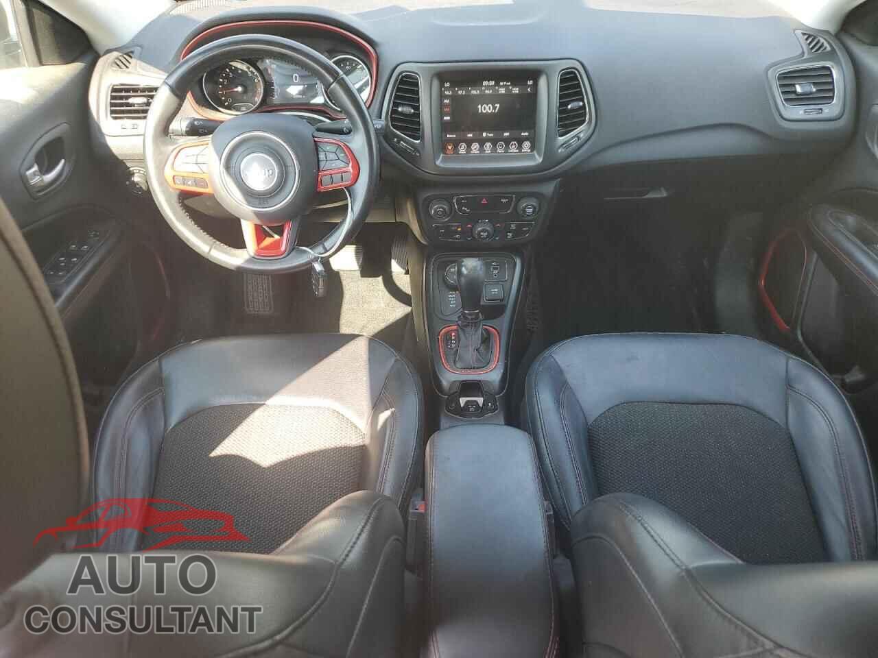 JEEP COMPASS 2019 - 3C4NJDDBXKT754020