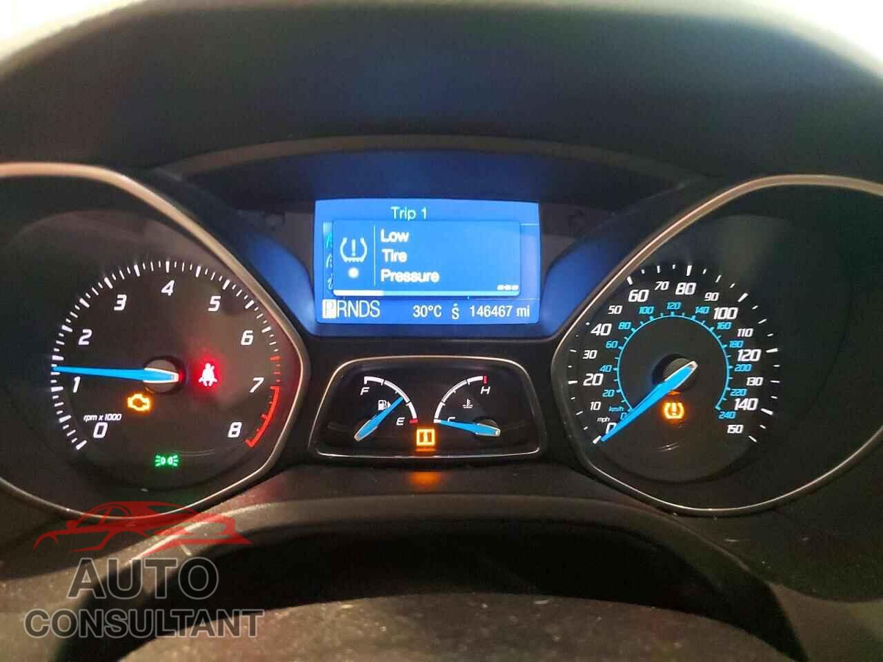 FORD FOCUS 2012 - 1FAHP3M26CL238939