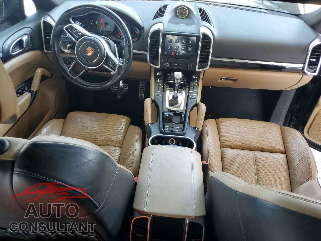 PORSCHE CAYENNE 2018 - WP1AB2A20JLA60448