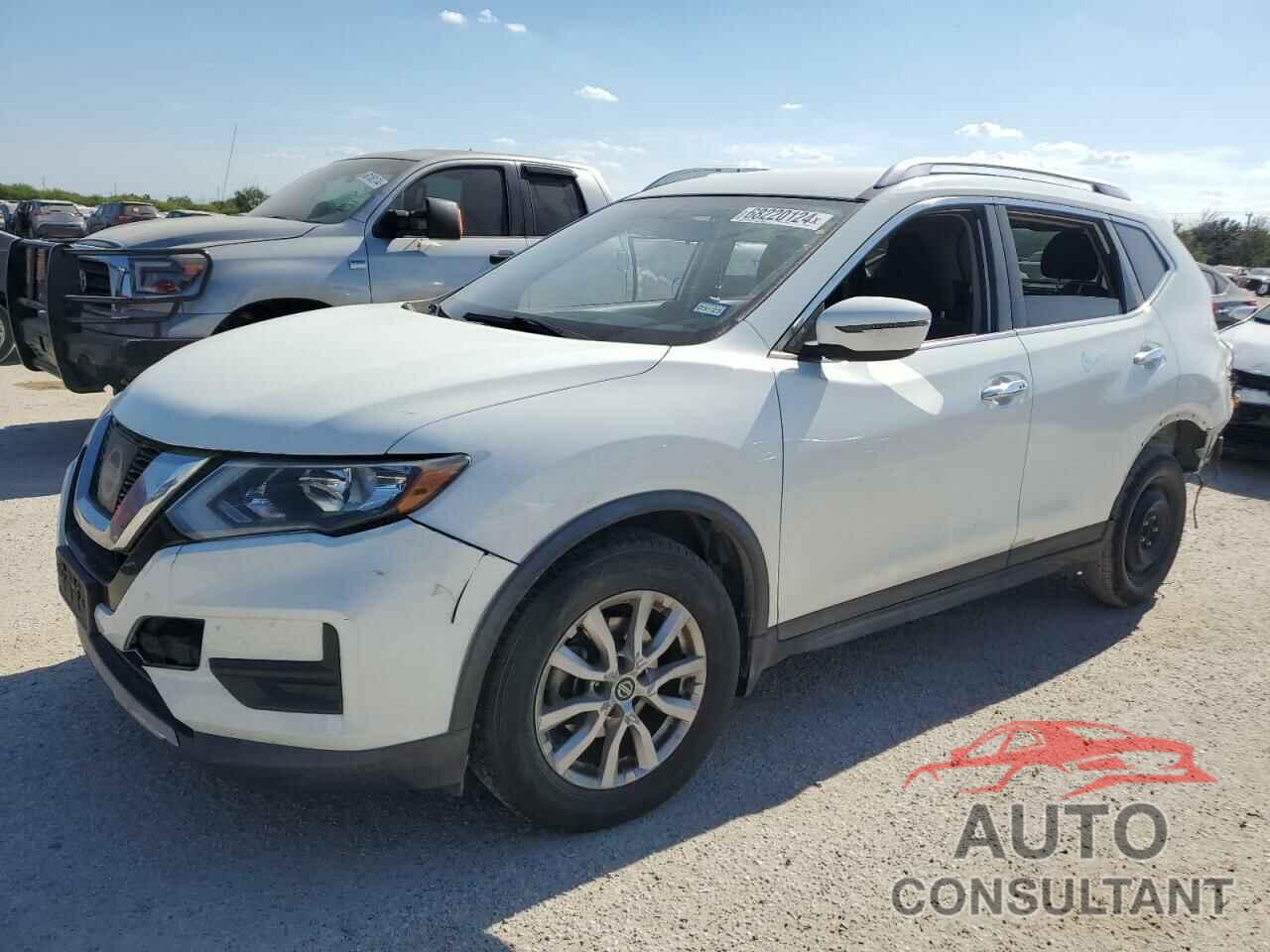 NISSAN ROGUE 2017 - KNMAT2MT3HP608075
