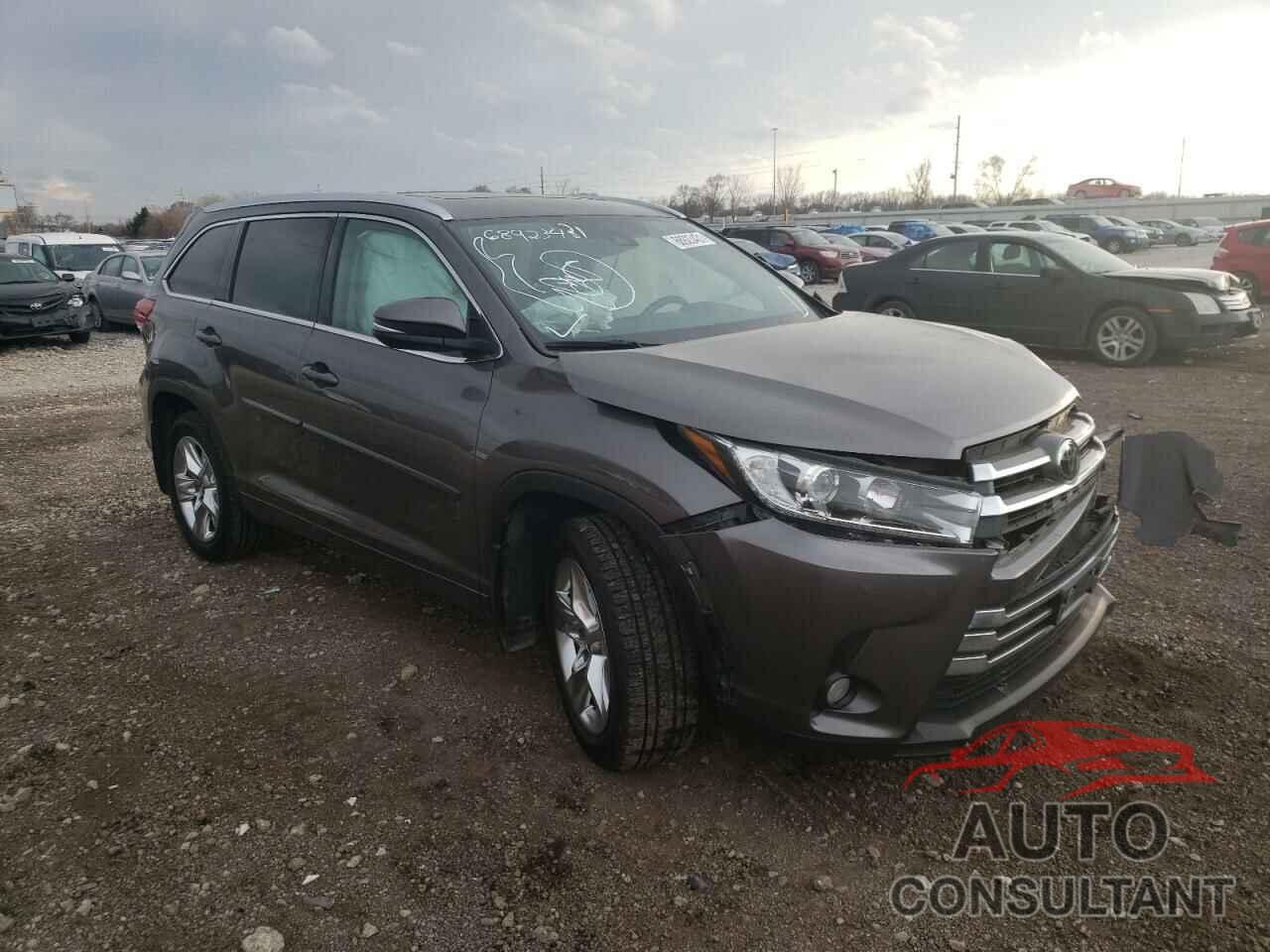TOYOTA HIGHLANDER 2018 - 5TDDZRFH2JS864314
