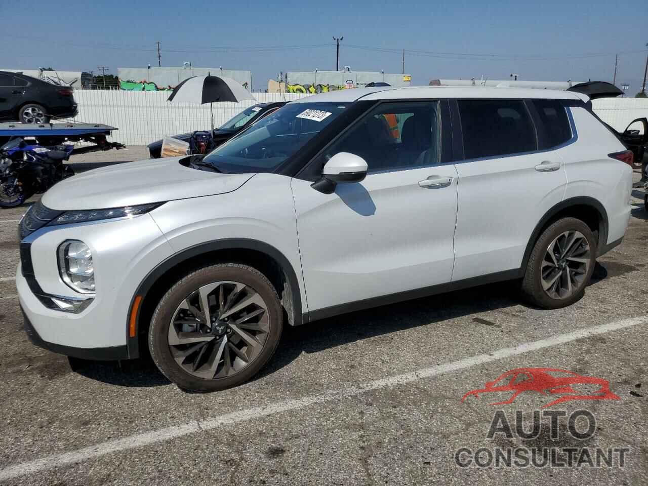 MITSUBISHI OUTLANDER 2022 - JA4J3TA87NZ064082