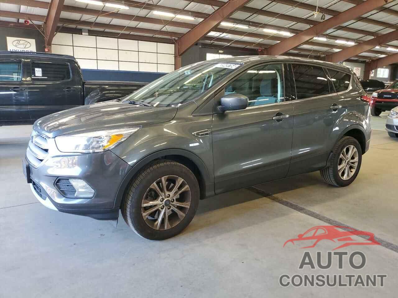 FORD ESCAPE 2019 - 1FMCU9GD6KUA76120