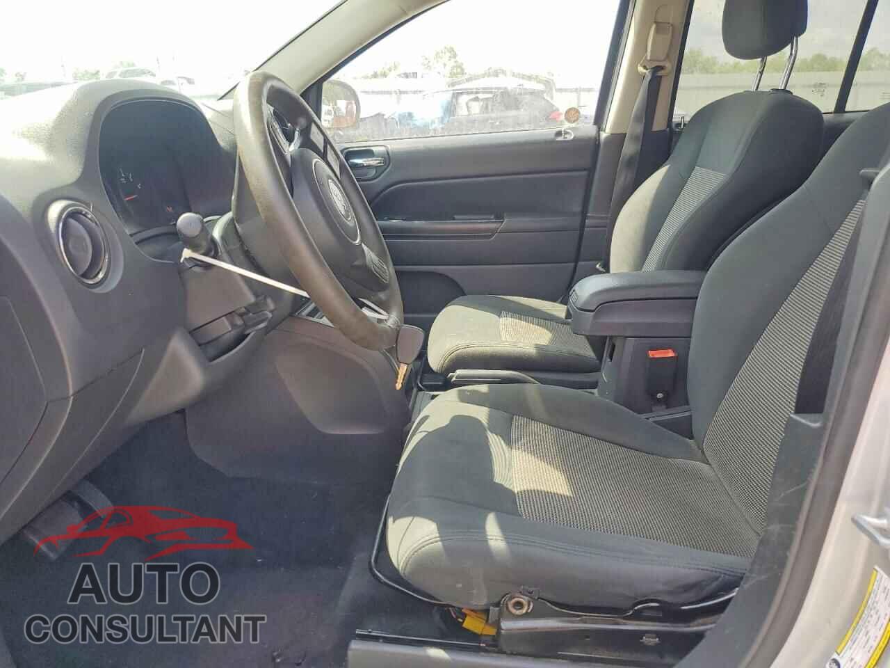 JEEP COMPASS 2012 - 1C4NJCBAXCD650073