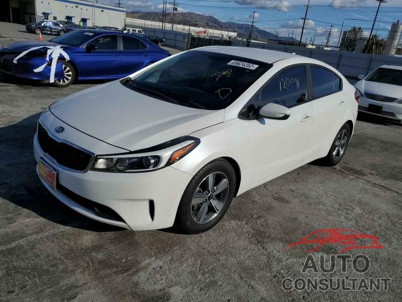 KIA FORTE 2018 - 3KPFL4A76JE255779