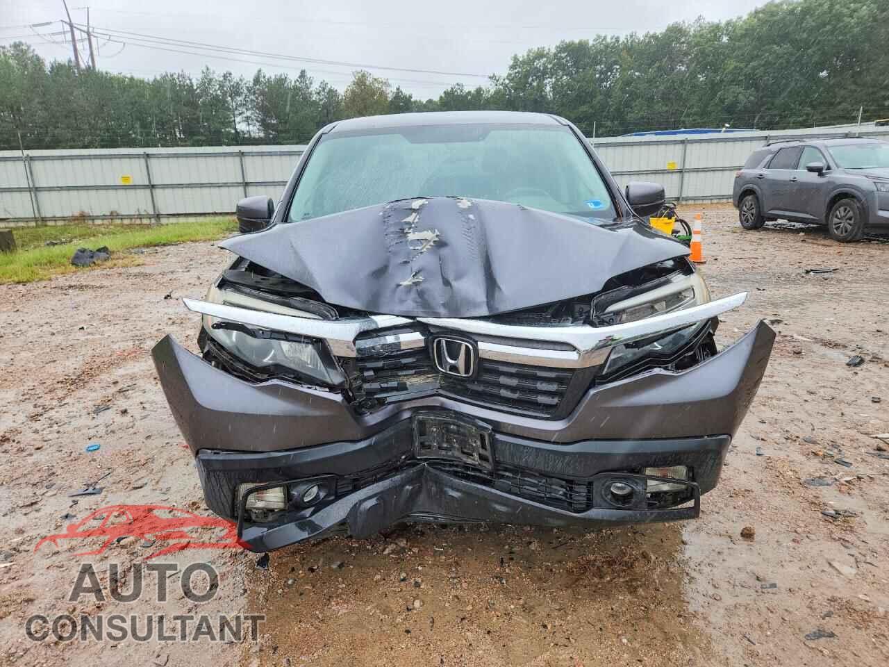 HONDA RIDGELINE 2017 - 5FPYK3F66HB030120