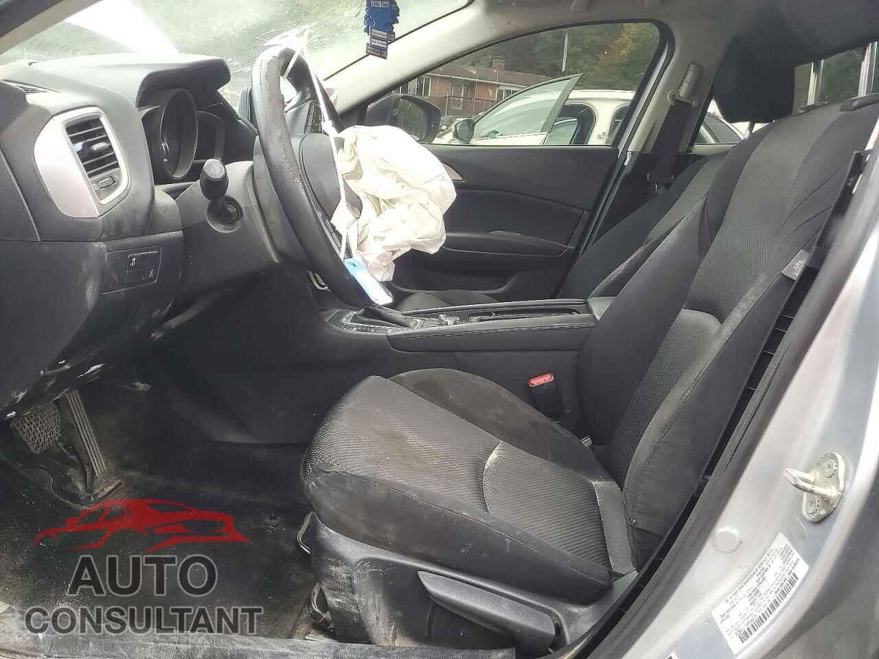 MAZDA 3 2017 - 3MZBN1U7XHM148279