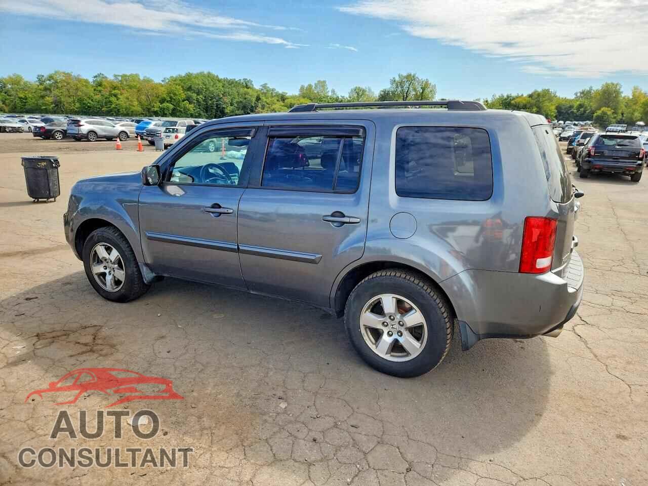 HONDA PILOT 2011 - 5FNYF4H79BB094104