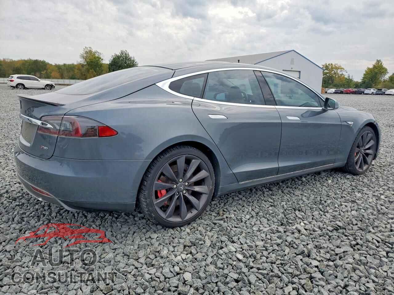 TESLA MODEL S 2013 - 5YJSA1DP0DFP21655