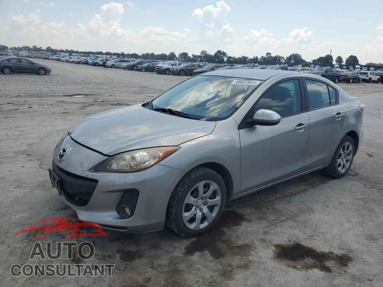 MAZDA 3 2013 - JM1BL1TFXD1776559