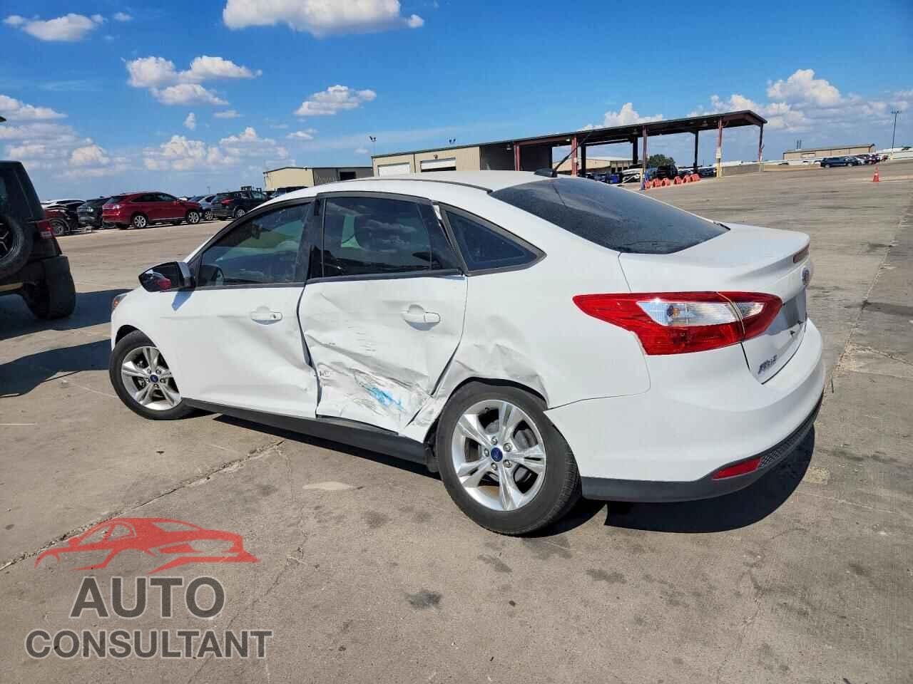 FORD FOCUS 2014 - 1FADP3F26EL155333