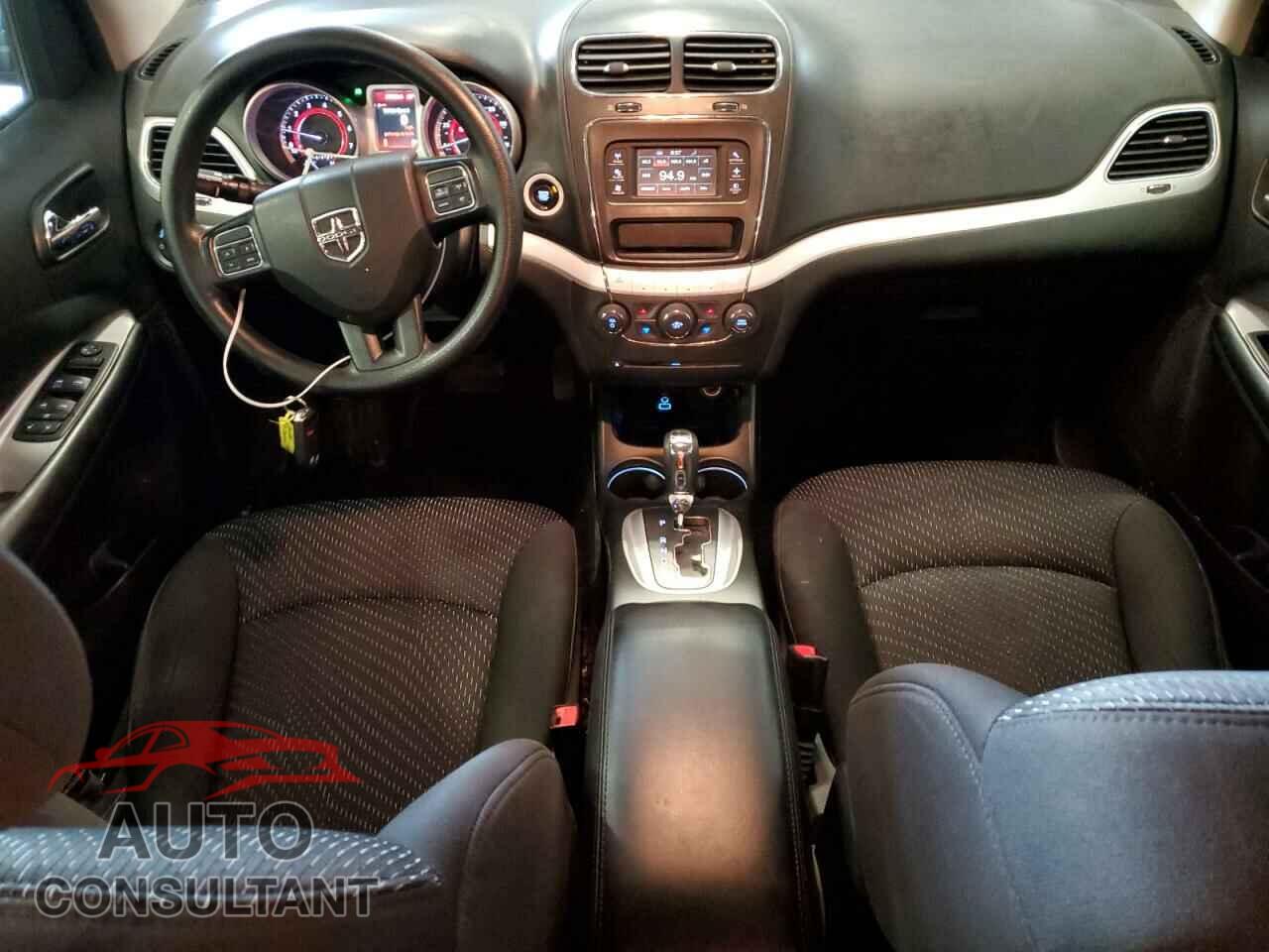 DODGE JOURNEY 2017 - 3C4PDCBG2HT536977