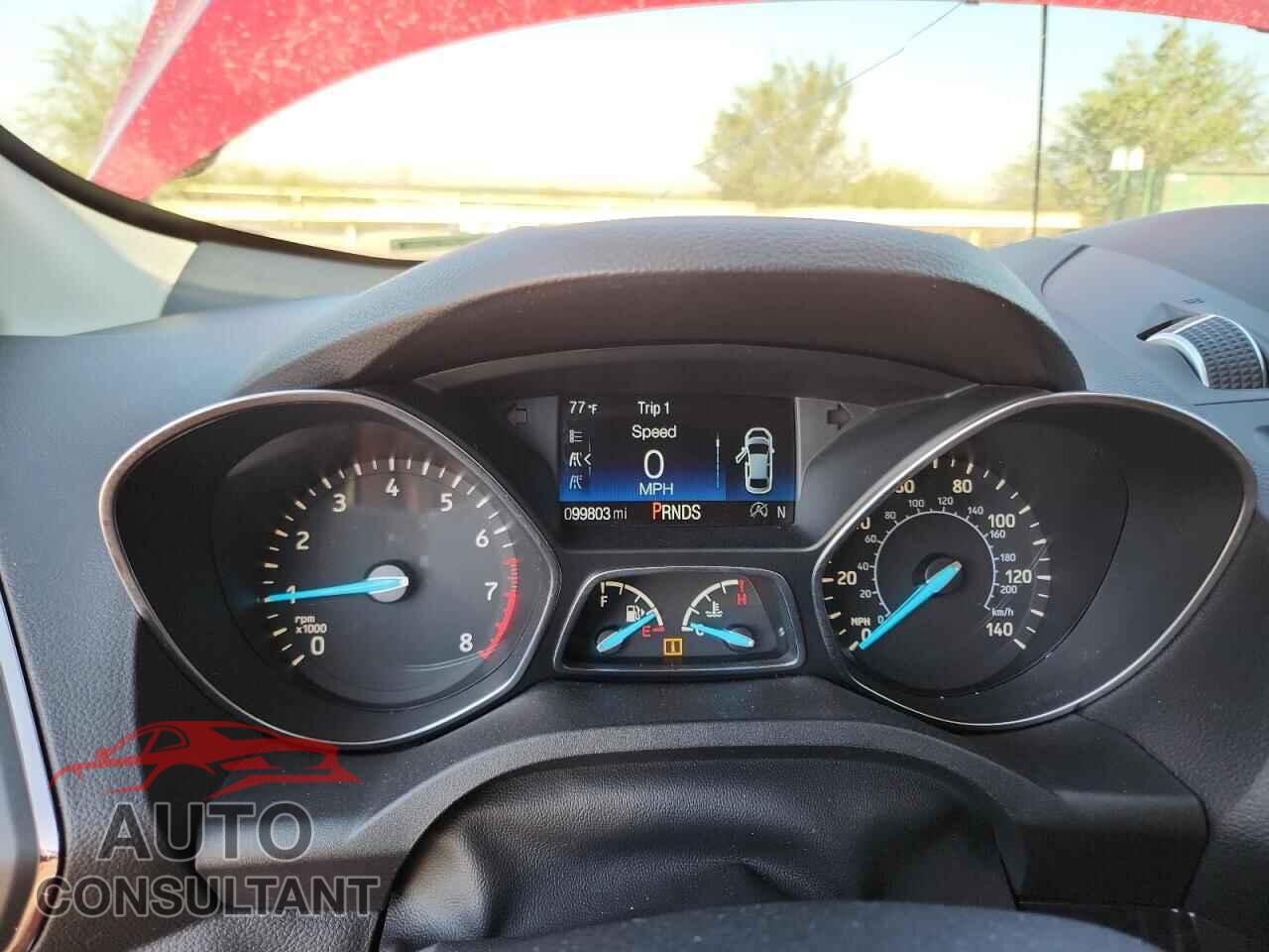 FORD ESCAPE 2017 - 1FMCU9J92HUB50355